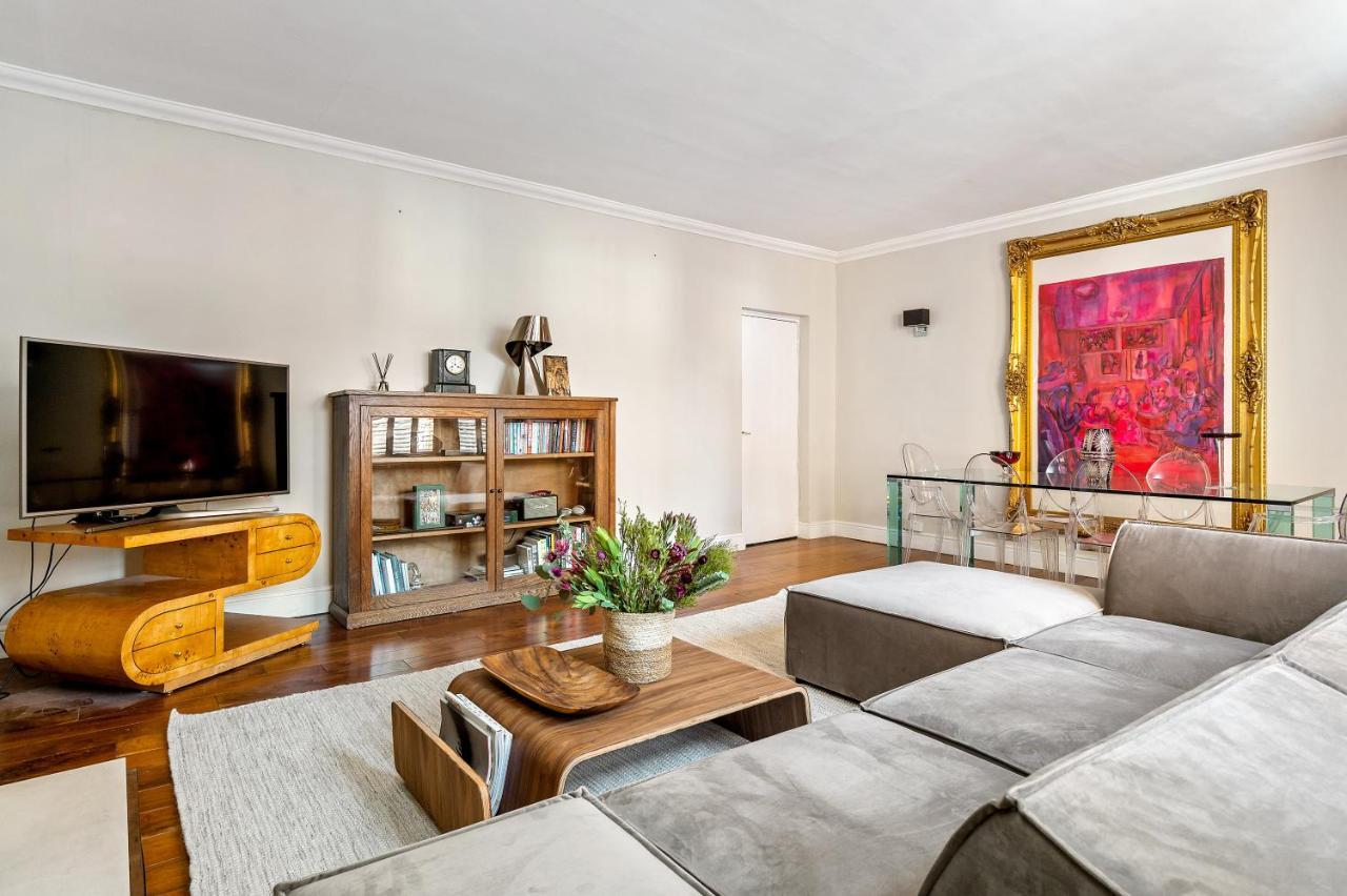 Luxury With 3 Bedrooms Apartment London